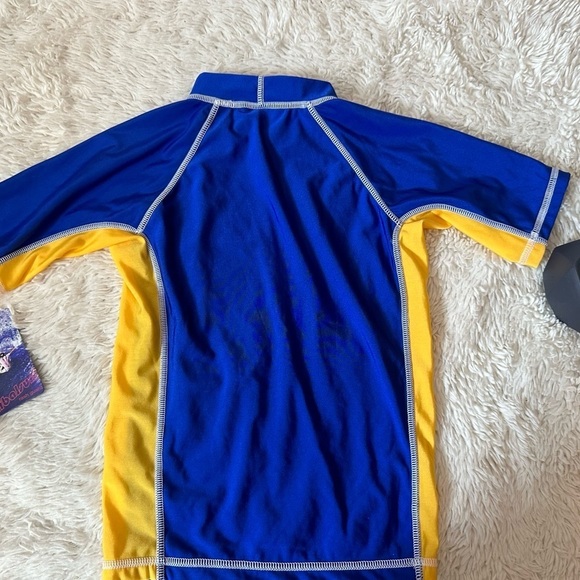 NWT tribalsurf rash guard  size Medium 12/14 - Picture 2 of 7